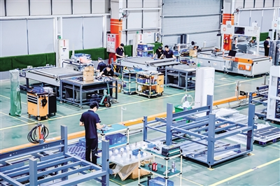 信息时报：以税赋能添活力，粤企焕新再出发