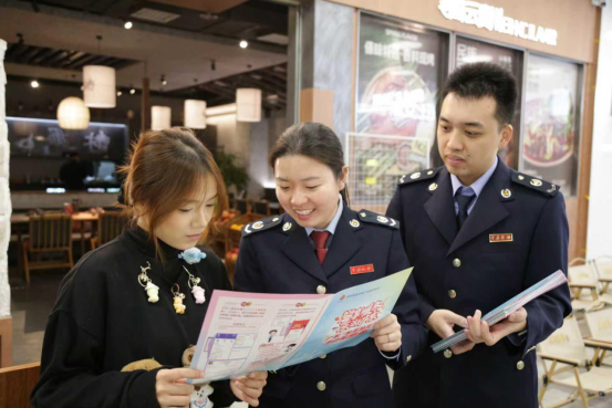 羊城派：普宁税务赋能新办商户抢抓新春商机