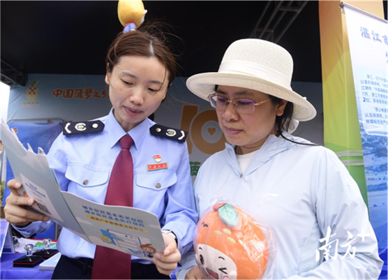 南方+：徐闻税务开展沉浸式税宣，税务春风吹入“菠萝的海”
